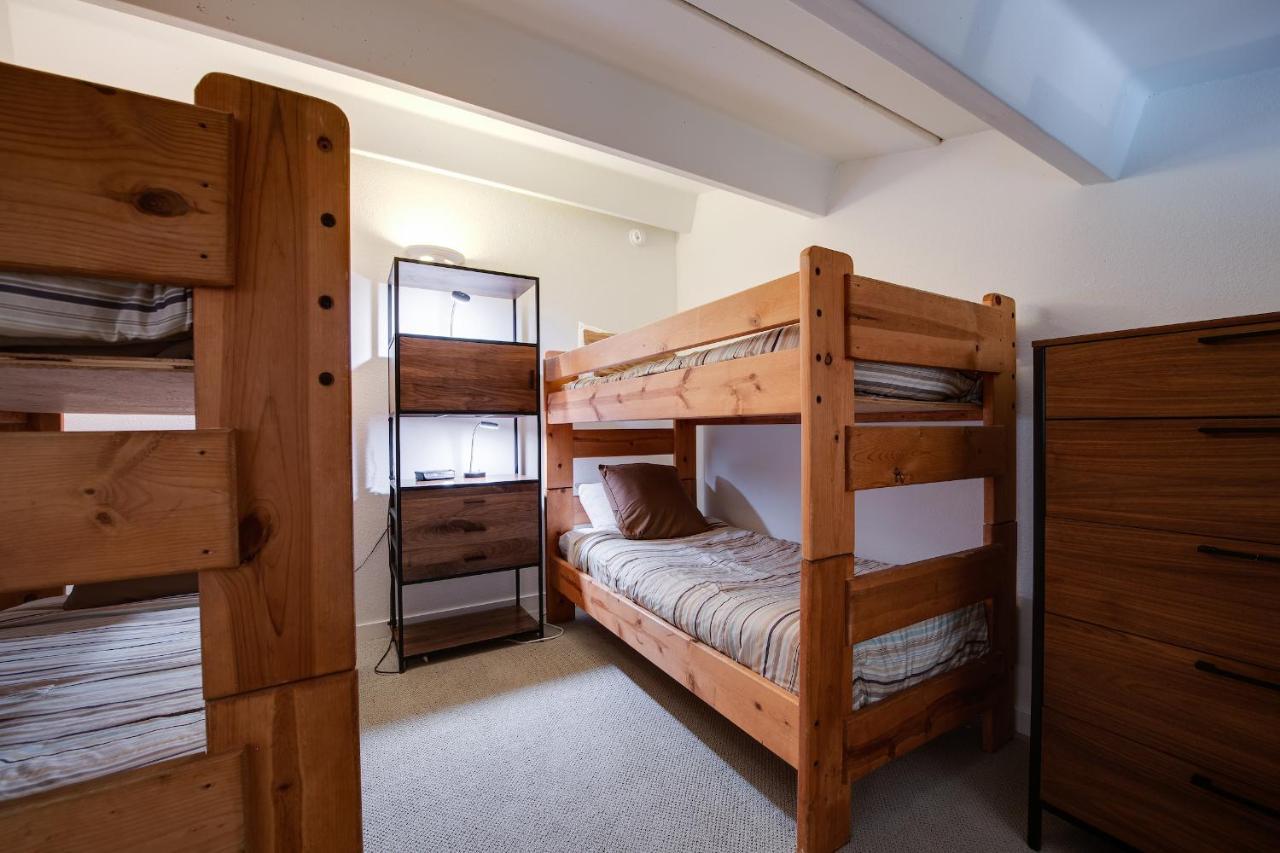 Trails End Mountainview Penthouse Condo - Ski In - Out - Stroll To Main Street Breckenridge Exterior photo